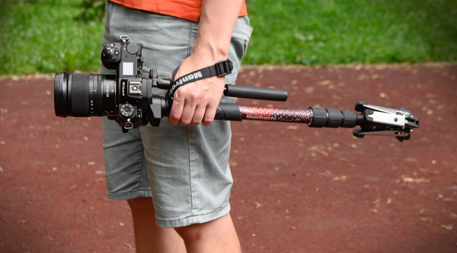 Manfrotto Element MII avis