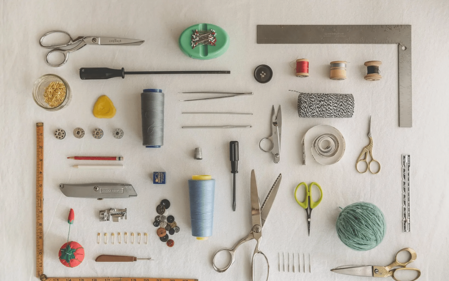 Knolling : L'art de photographier l'ordre est la nouvelle tendance !