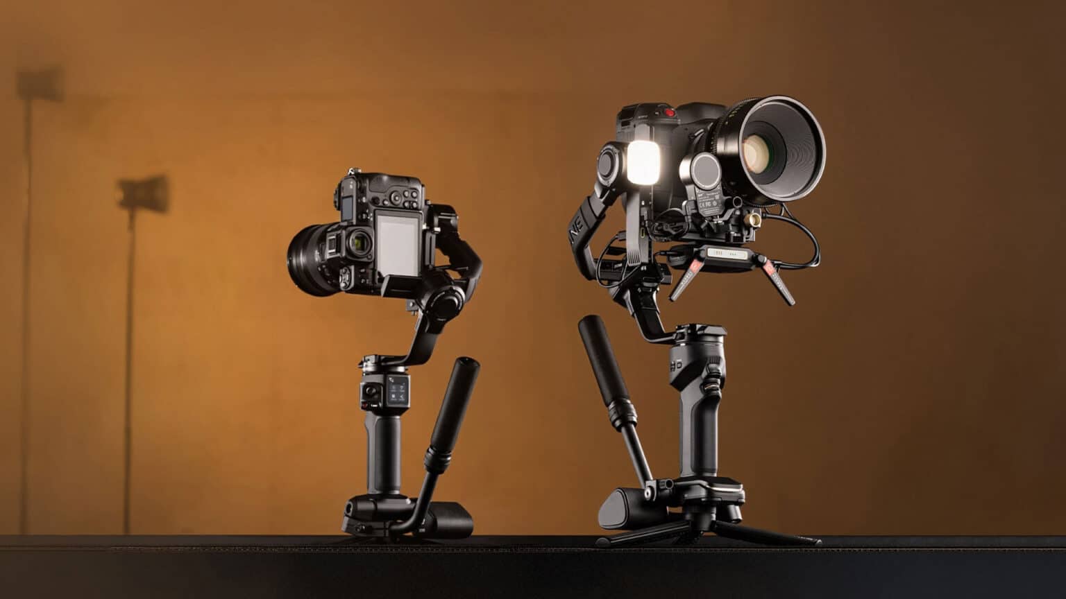 ZHIYUN GIMBAL CRANE 4