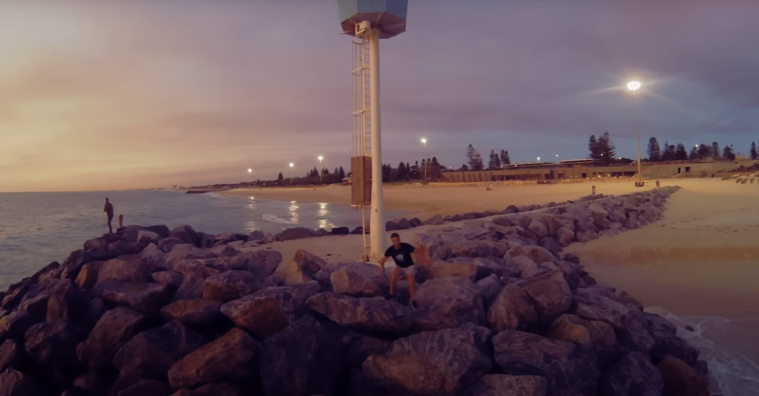 Vidéo : Australie, un propriétaire sauve un drone des eaux de l’océan Vidéo : Australie, un propriétaire sauve un drone des eaux de l'océan