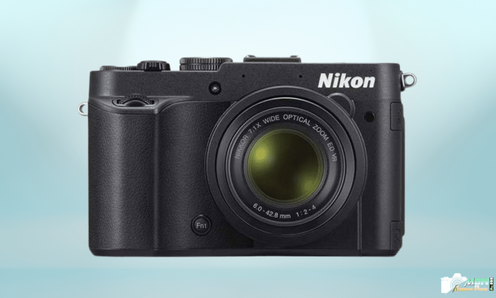 Pourquoi Choisir le Nikon Coolpix P7700 pour Vos Aventures Photographiques ? Nikon Coolpix P7700: avis